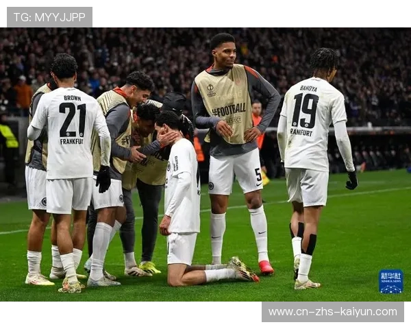 法兰克福新援布尔卡特接替埃基蒂克，球迷期待其延续射手传统